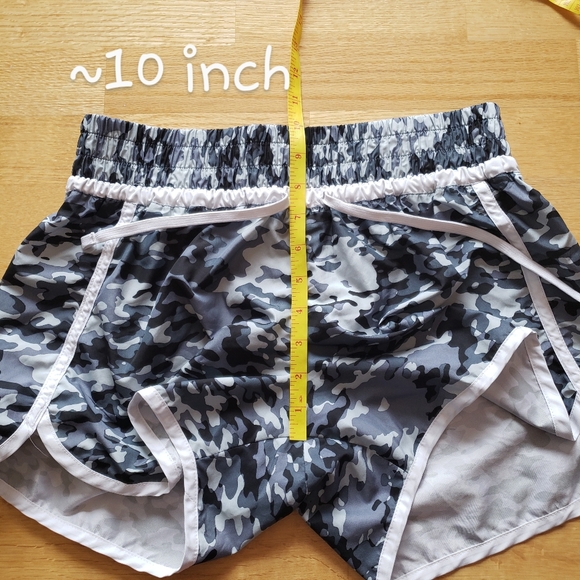 Champion Shorts - Picture 6 of 6